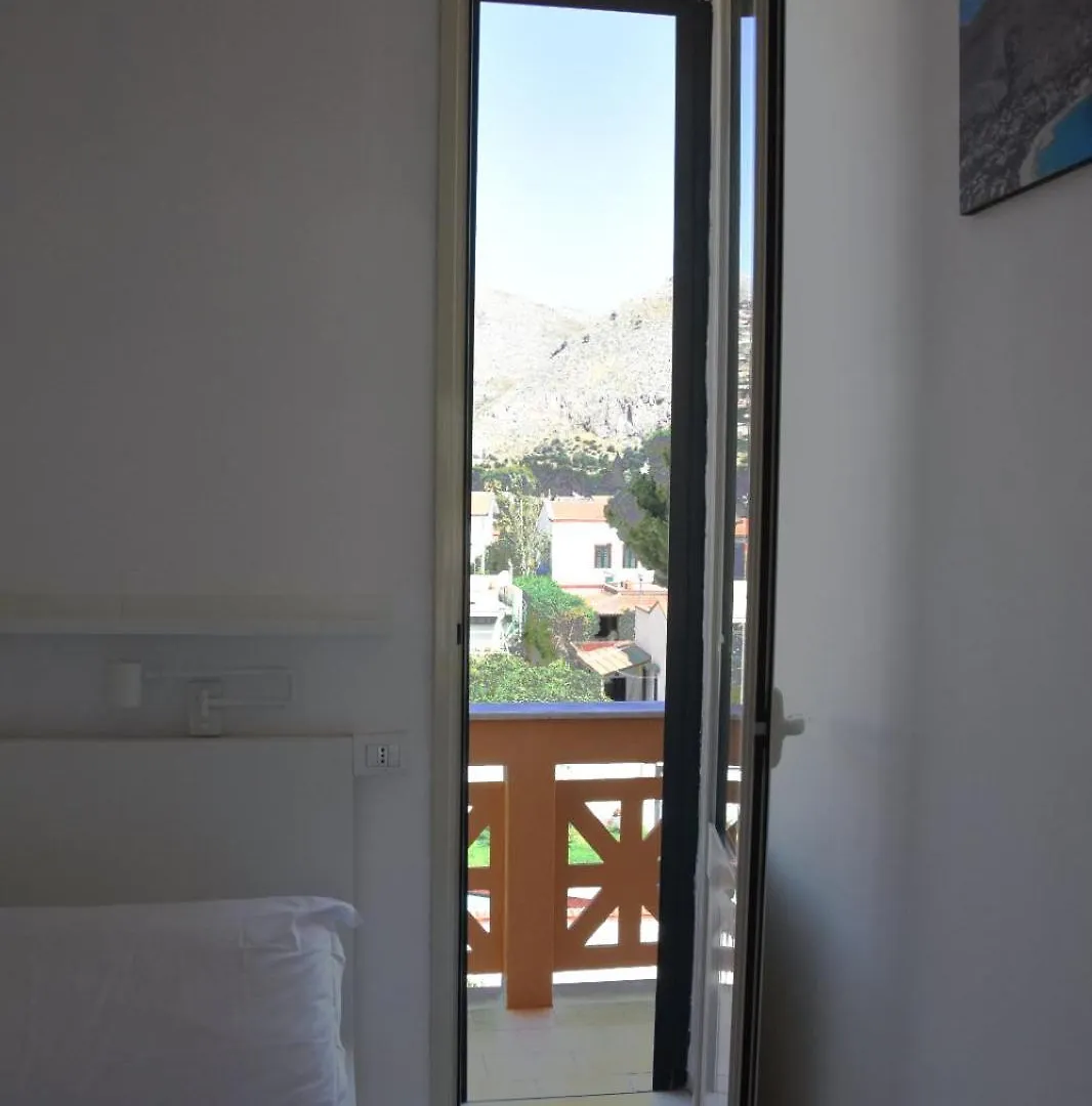 Apartment By The Sea Mondello Beach Palermo 0*,  Italien